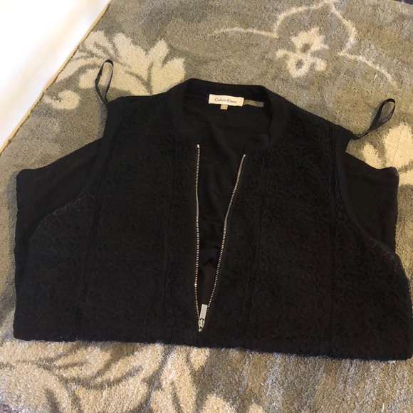 Calvin Klein sleeveless tank top with black lace - Picture 5 of 6